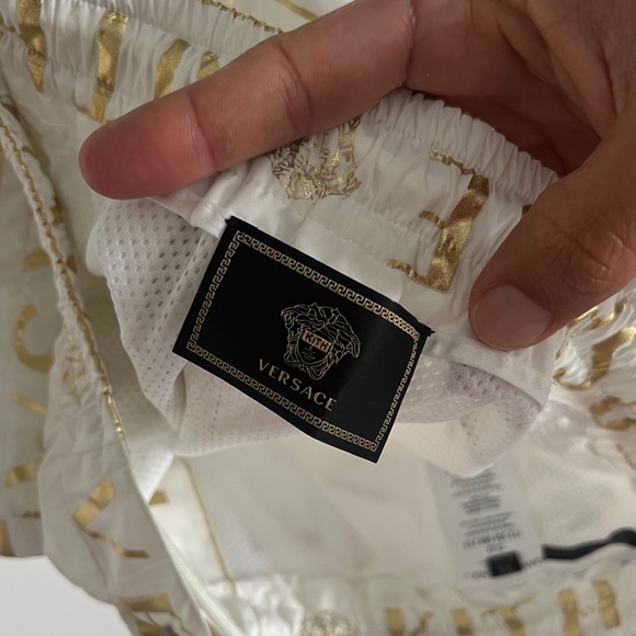 KITH X VERSACE - Picture 11 of 11